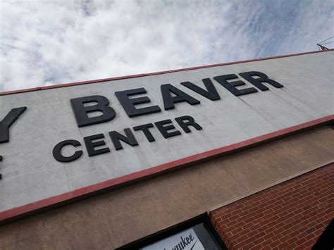 Crafty Beaver Home Centers 69 Reviews Hardware Stores 1522 W Lawrence Ave Ravenswood