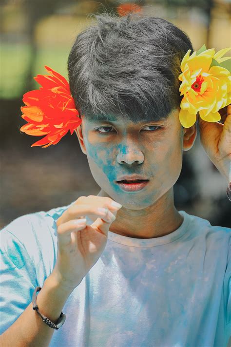 Images Gratuites : visage, jaune, mode, fleur, printemps, plante