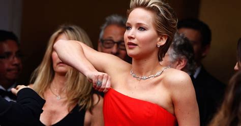 The Oscars 2014 Jennifer Lawrences Best And Craziest Moments In S
