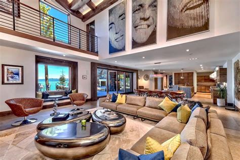 A Midcentury Lake Tahoe Mansion Where Frank Sinatra Used To Hang Out