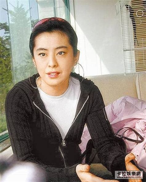 Along with maggie cheung, rosamund kwan and cherie chung, she is widely. 王祖賢凍齡照