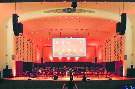 10 Best Live Music Venues in Liverpool - Where to See a Concert in