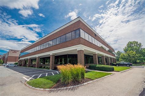 At nashua glass, we're committed to treating people like people while providing a level of craftsmanship and pride that most people have left behind in the race for instant gratification. 15 Trafalgar Square - Nashua, NH | Brady Sullivan ...