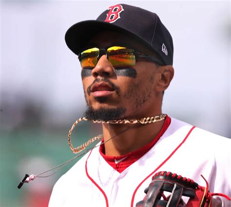 Red Sox Agree To Trade Stars Mookie Betts David Price To Dodgers In