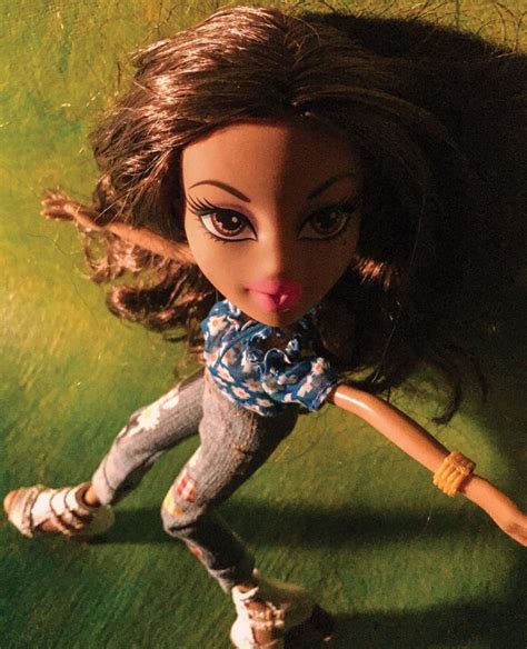 When Barbie Went To War With Bratz The New Yorker