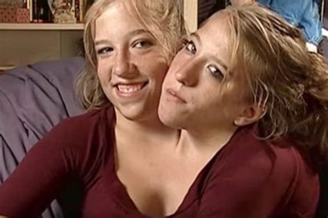flipboard “one body two souls ” the incredible lives of conjoined twins abby and brittany hensel