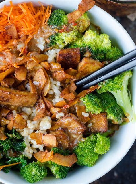 For the sauce, i substituted worcestershire sauce for the oyster sauce, and used half of the amount. Broccoli Brown Rice Bowl with Almond Satay Sauce | Recipe (With images) | Nutrition recipes ...