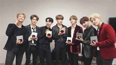 Bts Impress With Their Stages And Sweep Up Awards At The 2018 Mbc X