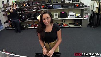 College Girl Trades In The Goods XVIDEOS