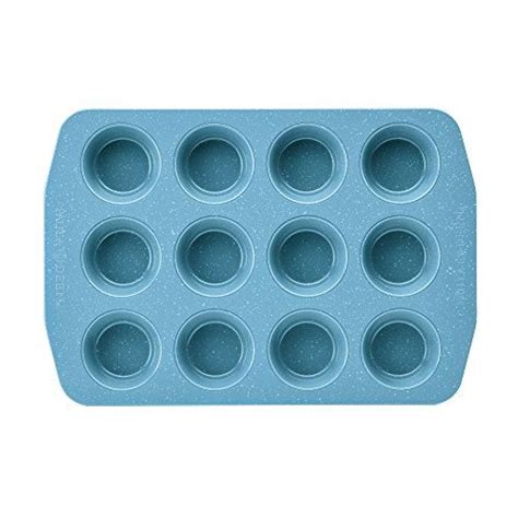 Place a paper cupcake liner in each cup (12 total) of muffin pan. Paula Deen 12 Cup Nonstick Bakeware Muffin and Cupcake Pa ...