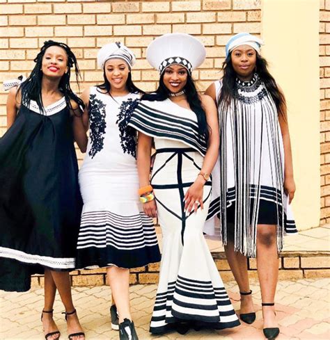 Clipkulture Xhosa Bride And Friends In Beautiful Modern Umbhaco