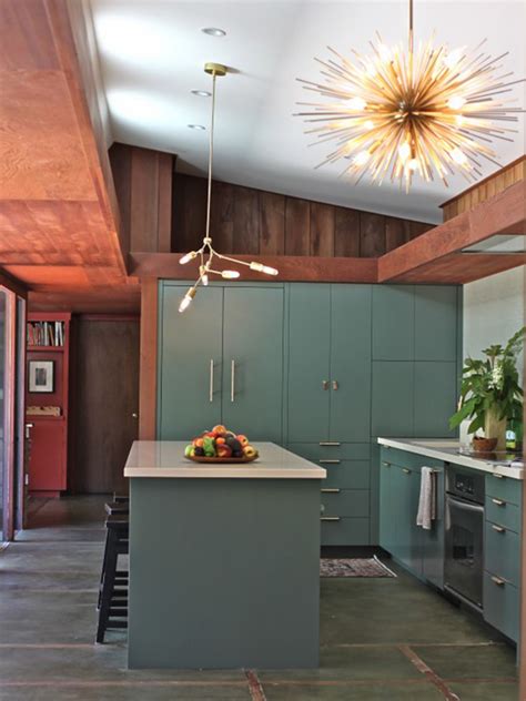 Pin By Jamie Meares On Eclectricty Mid Century Modern Kitchen Design