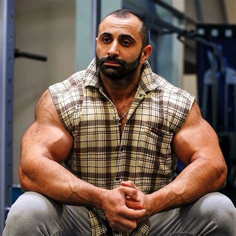 muscle lover armenian sweet muscle daddy robert grigorian