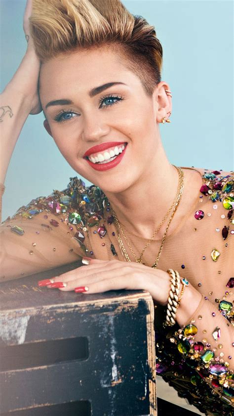 Miley Cyrus 2014 Wallpaper Free Iphone Wallpapers