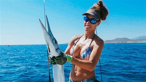 Needlefish Fishing With Fishingwithluiza In Mexico Youtube
