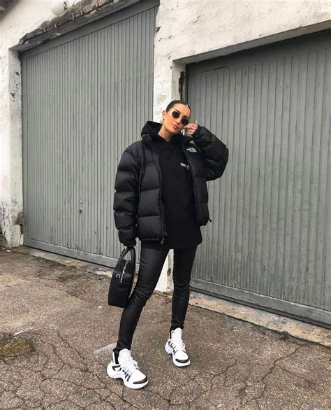 53 Best Streetwear Outfits For Men And Women In 2022 Next Luxury Cold