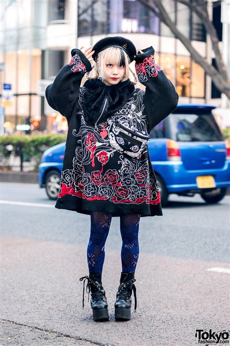 Japanese Pop Idol In Harajuku W Two Tone Hair Vampire Fangs