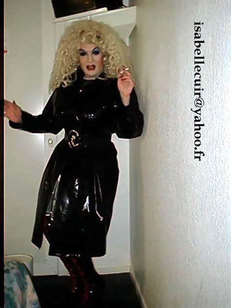 The Legmistress Presents Sexy Fetish Queen Transvestite Isabelle From