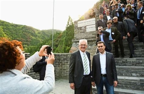 Herzlich willkommen auf der offiziellen website von winfried kretschmann. Kretschmann in China: „Weiter ein wichtiger Markt" - Baden ...