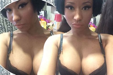 Nicki Minaj Flashes Boobs And New Bob But Mainly Boobs In Very Revealing Selfie Mirror Online