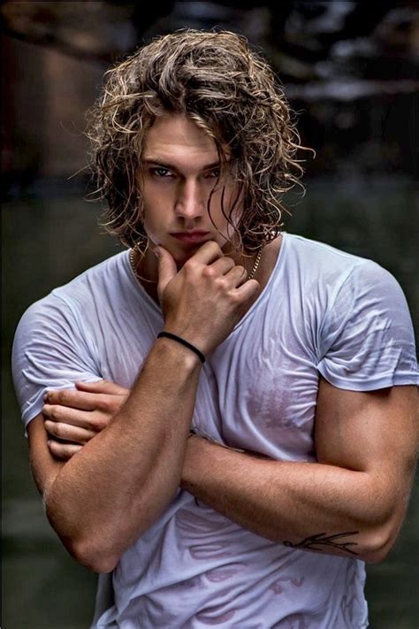 Pin By Mario On Fashion In 2020 Curly Hair Men Long Hair Styles Men