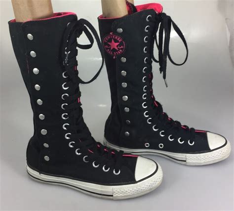 Converse All Star High Tops Boots Black Pink Lined Size 4us Men 6us