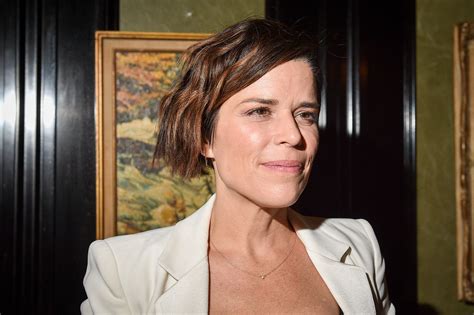 Neve Campbell Could Join Scream 5 Confirms Shes In Talks New York