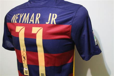 Neymar Jr Authentic Hand Signed Nike Soccer 11 Barcelona Home 2016