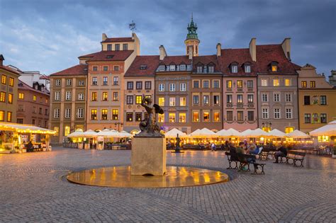 Old Town Square Sightseeing Warsaw