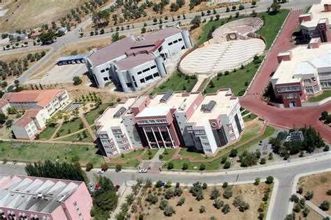 Maybe you would like to learn more about one of these? adnan menderes üniversitesi - uludağ sözlük