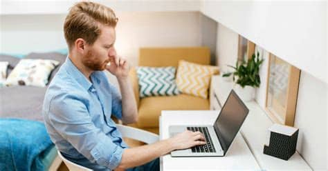 Existen diferentes páginas que si rellenas diferentes encuestas tu te llevas una ¿te has planteado trabajar desde casa y ganar dinero por internet? teletrabajo, riesgos de trabajar desde la casa