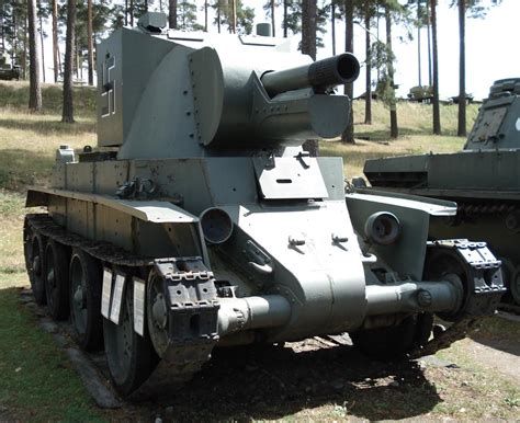 Gaijin Pla Bt 42 Finnish Bt And Kv 2 Love Child 114mm Howitzer R