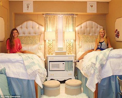 Two Freshmen Turn Their Dorm Room Into A Luxury Suite Ole Miss Dorm Rooms Girls Dorm Room