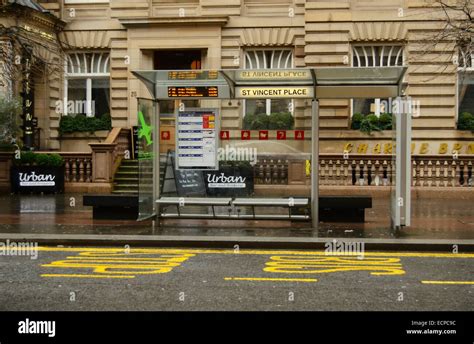 Bus Shelter On St Vincent Place In Glasgow Scotland Stock Photo Alamy