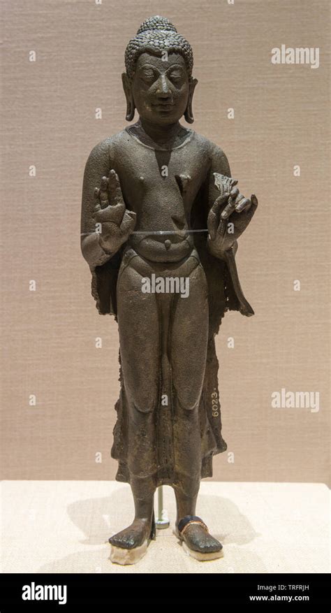 Copper Buddha Statue 8nd 9nd Century Embouchure Of Komering