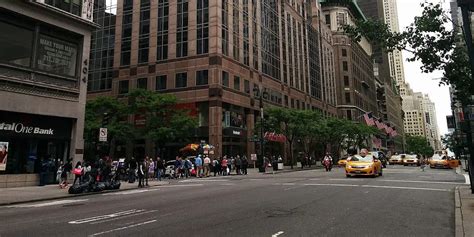Fifth Avenue In New York Die Berühmteste Straße Der Welt