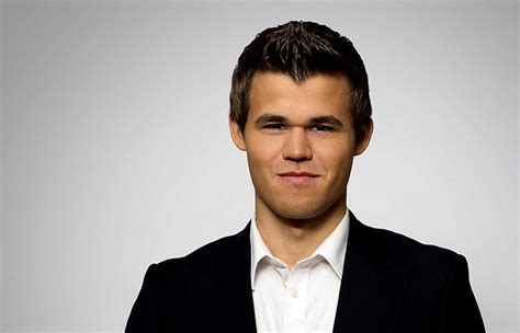 Свен магнус ээн карлсен (норв. Magnus Carlsen House / Football-mad, mobbed by girls and easily bored: Meet ... : Magnus carlsen ...