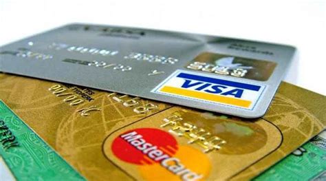Syarat dan juga cara buat kartu kredit bagi kalian yang mungkin ingin membuat kartu kredit bca, kalian dapat simak beberapa informasi penting mengenai jenis kartu kredit bca, syarat. Bagaimana Cara Kerja Kartu Kredit? Anda Wajib Tahu ...
