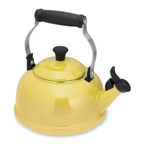 Le Creuset Classic Whistling Tea Kettle