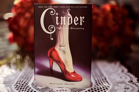 Book Review Cinder By Marissa Meyer The Book Castle