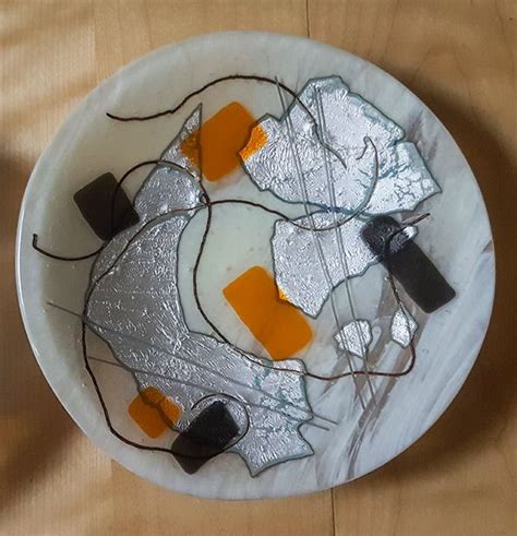 Glass Dish Using Silver And Copper Wire By Me Glass Dishes Copper Wire Fused Glass Glass Art