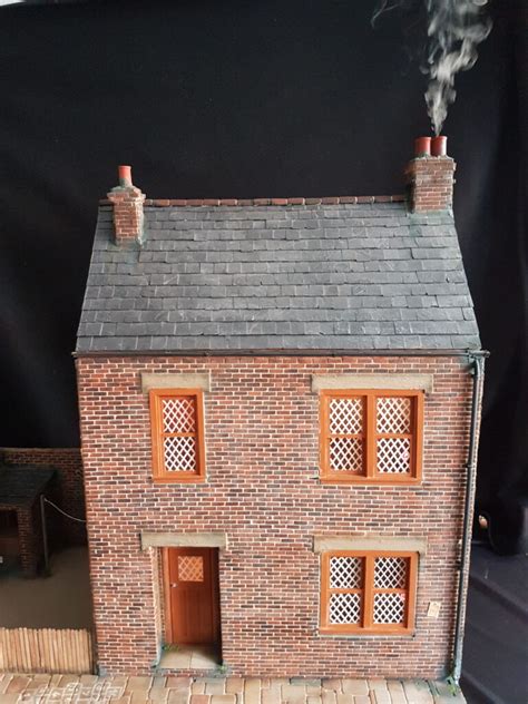 Project Wartime 1930s40s Terrace House Berkshire Dolls House And