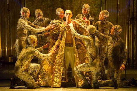 Why Going Naked In La Operas ‘akhnaten Adds ‘pressure To Performance