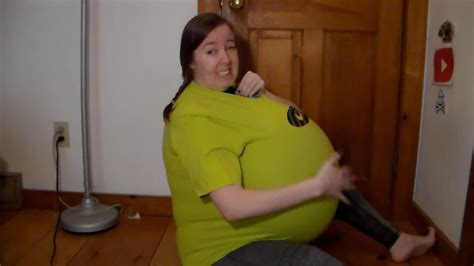 Blowing Up A Giant Balloon In My Xxl Shirt Youtube