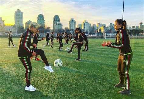 Las posibilidades de crecer el deporte femenil y nivelar la cancha están en manos de todas y de todos. Cambios trascendentales en el fútbol femenil en México ...