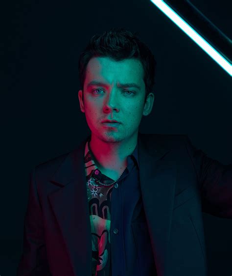 asa butterfield on sex education season 3 and the difference between him and otis the spotted