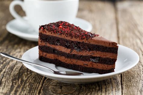 Gateau Anniversaire Genoise Mousse Chocolat