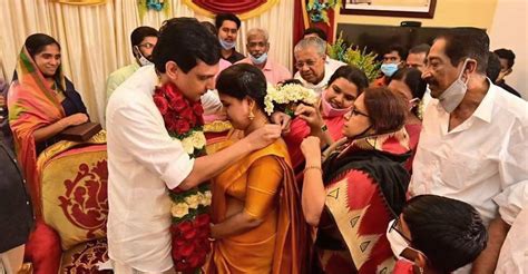 Kerala marriage, a popular kerala matrimony website with largest database of malayalee brides & grooms. Kerala CM Pinarayi Vijayan's daughter Veena ties knot with ...