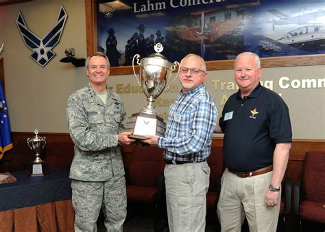 Montgomery Alabama Named Aetcs 2015 Altus Trophy Winner Air