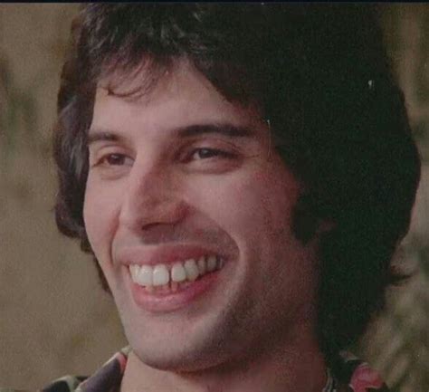 Did Freddie Mercury Have Extra Teeth